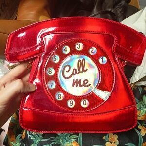 Phone bag pinup from London!